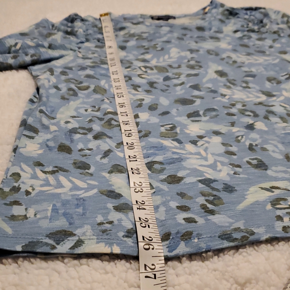 Democracy Blue and Green Patterned Top - Picture 8 of 10